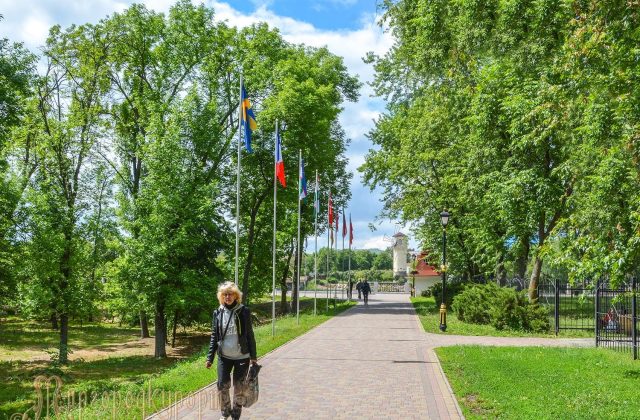 Теренкур у курортному парку