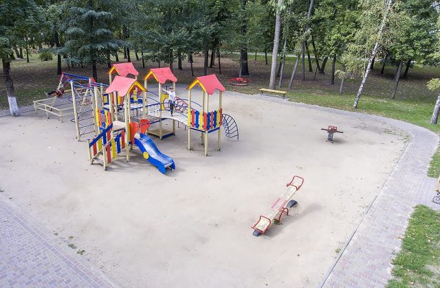 Дитячий майданчик санаторію